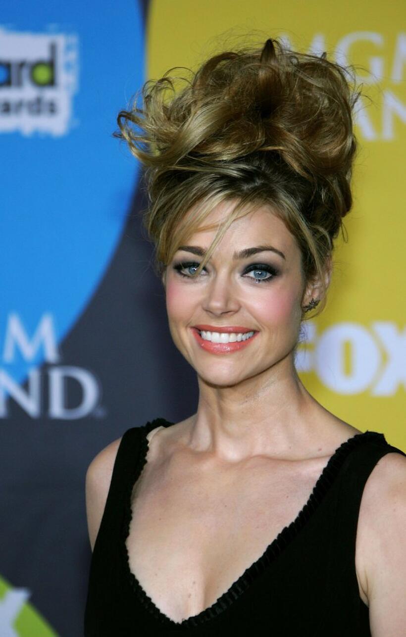Denise Richards Pictures and Photos Fandango(01)